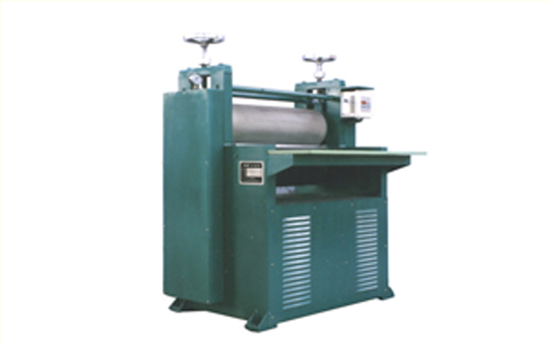 YW-700/800型纸面压纹机